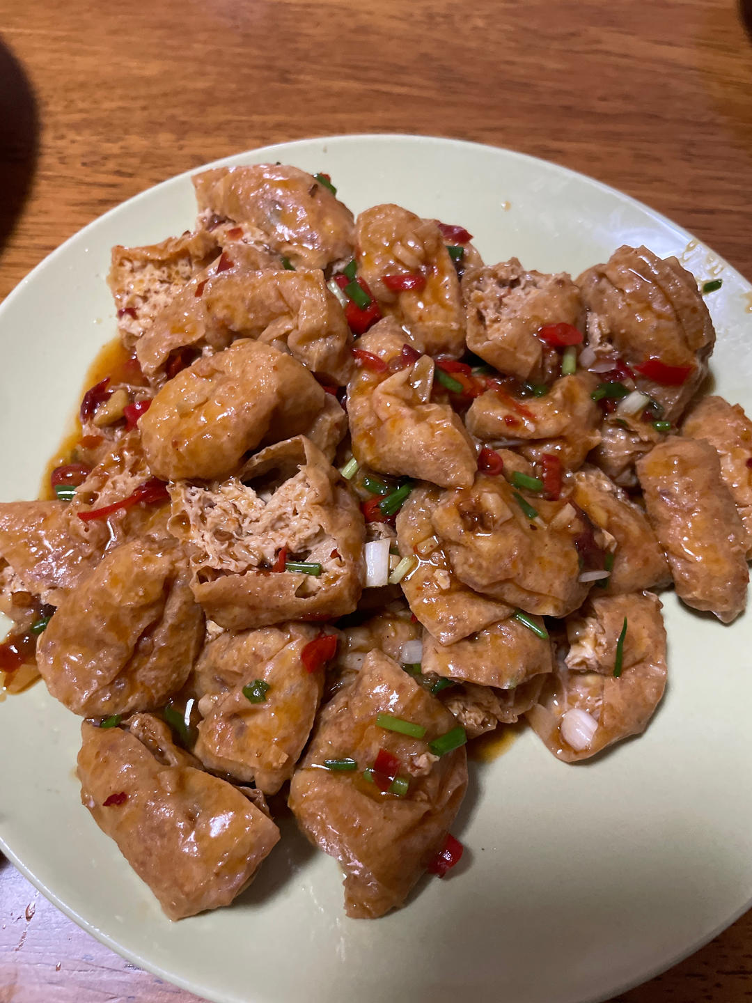 会爆汁的油豆腐？据说比肉还好吃！