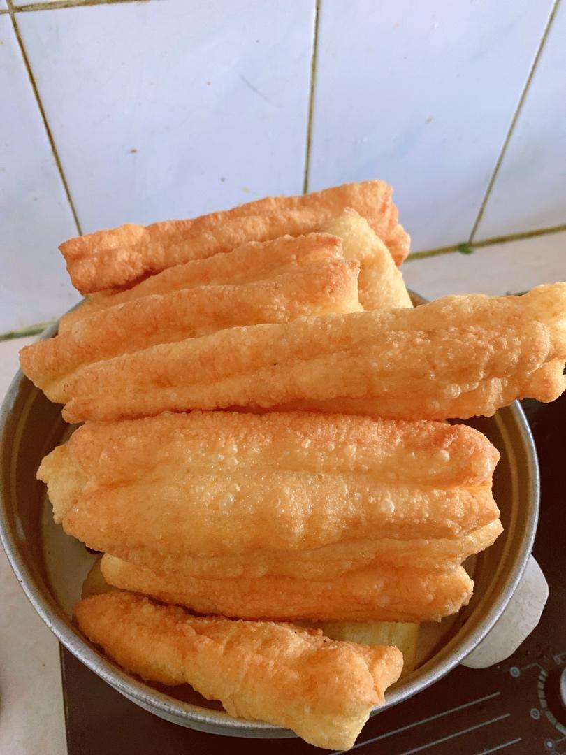 自制无泡打粉油条