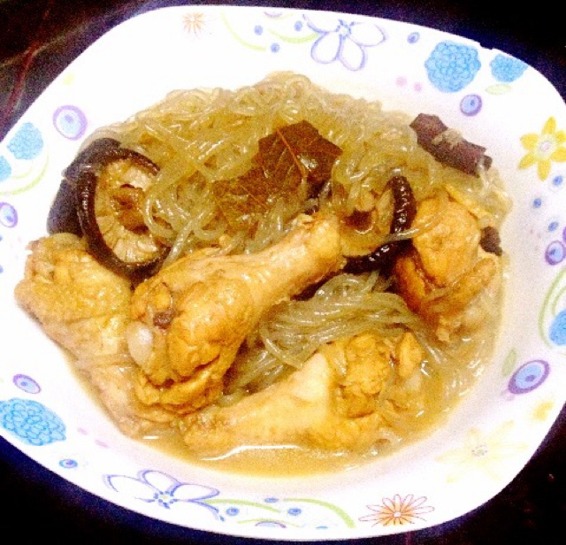 小鸡蘑菇炖粉条