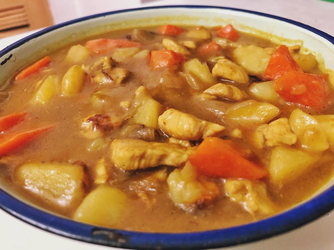 咖喱鸡肉饭
