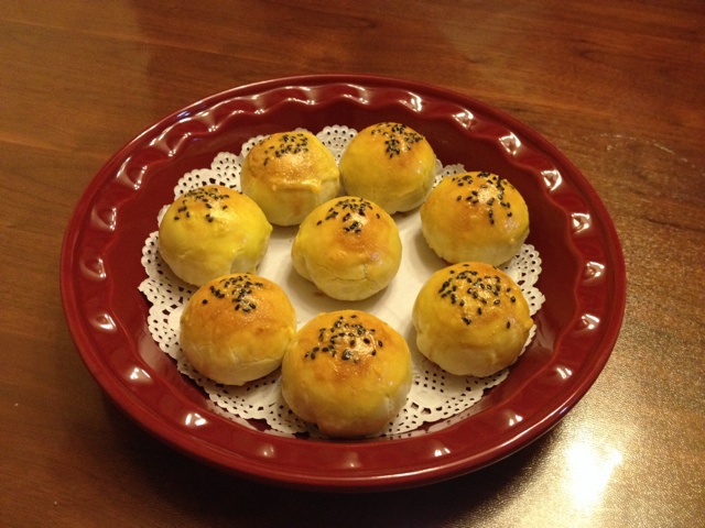 自制栗蓉蛋黄酥