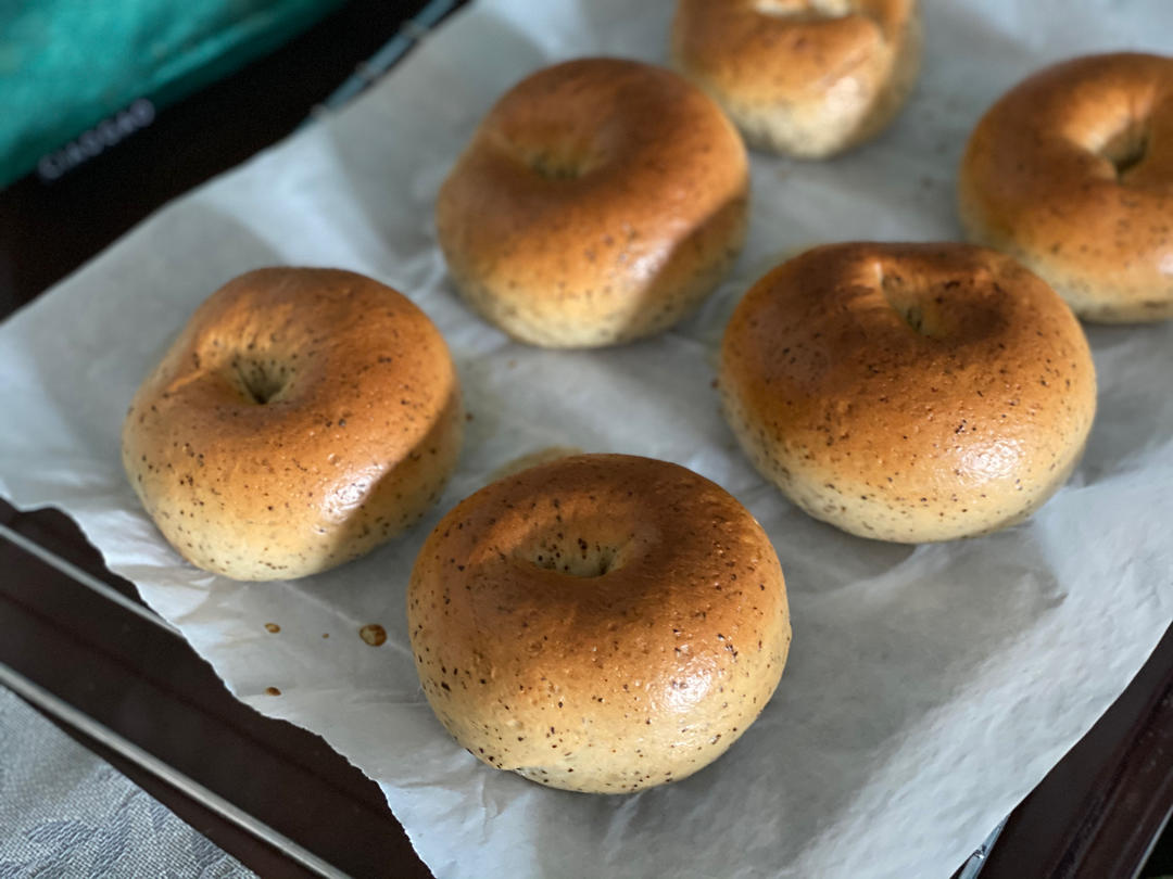 钻石纹红茶贝果