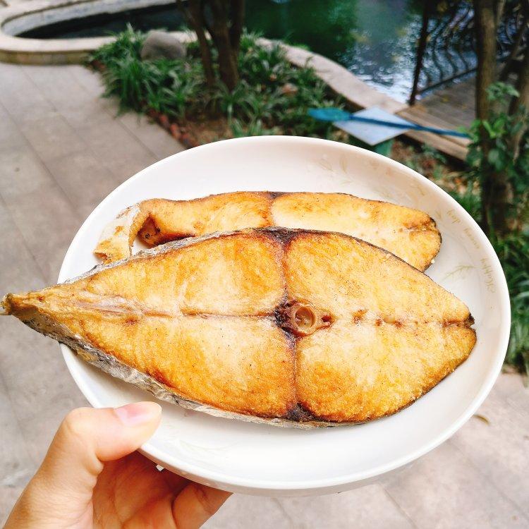 香煎马鲛鱼
