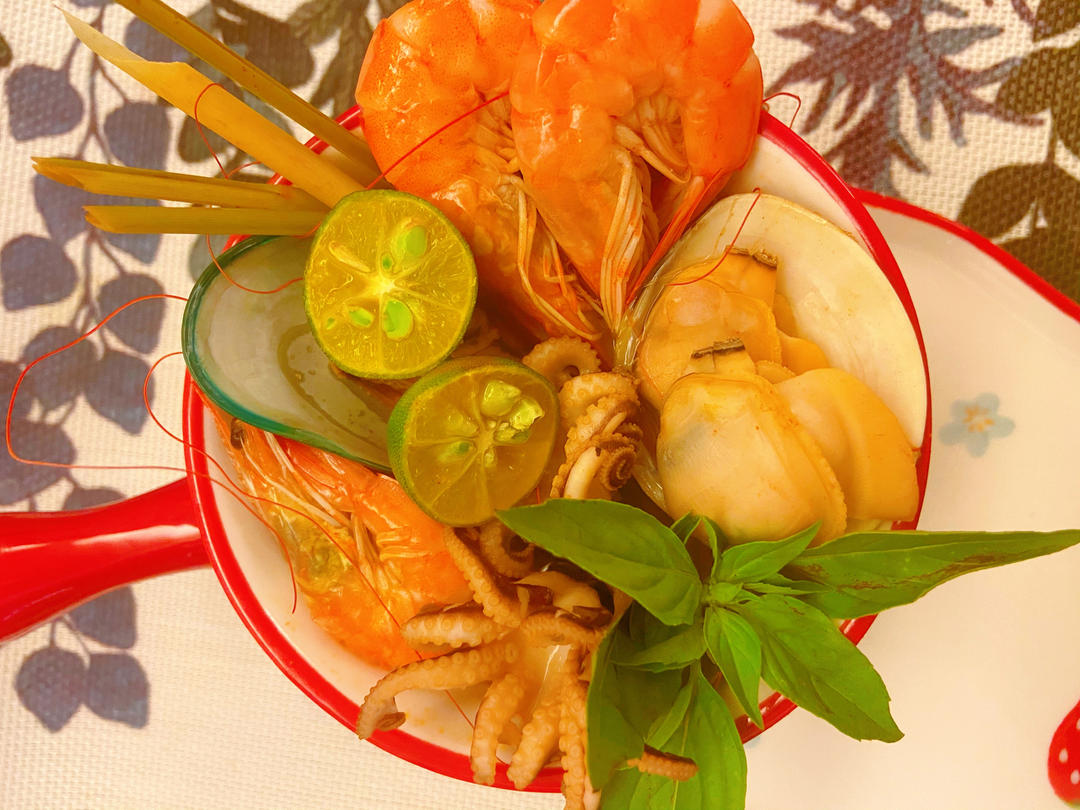 被夸爆的冬阴功汤【泰国学厨】超级好操作！