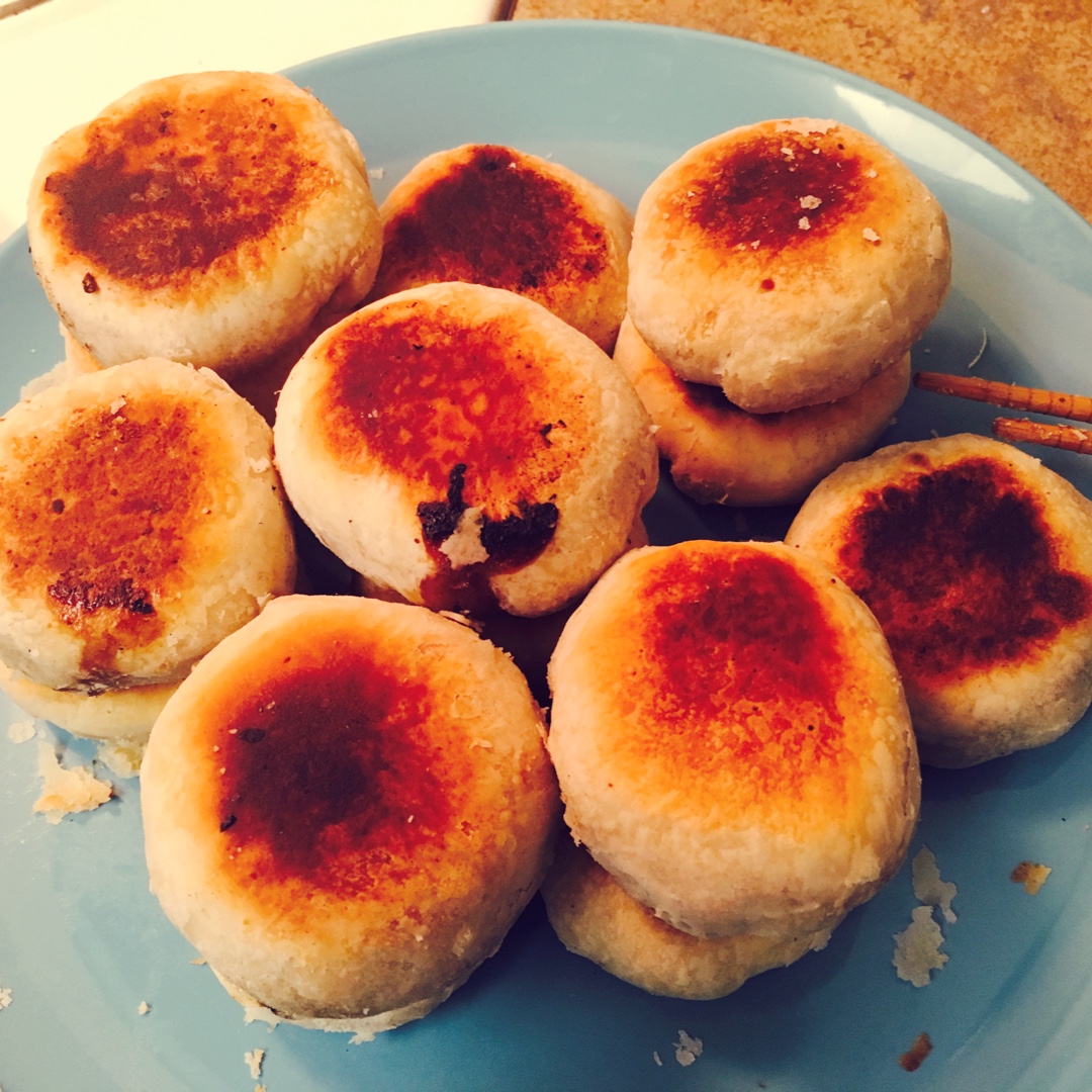 易黑喵做的正宗苏式肉月饼--老苏州记忆中的味道(2016.