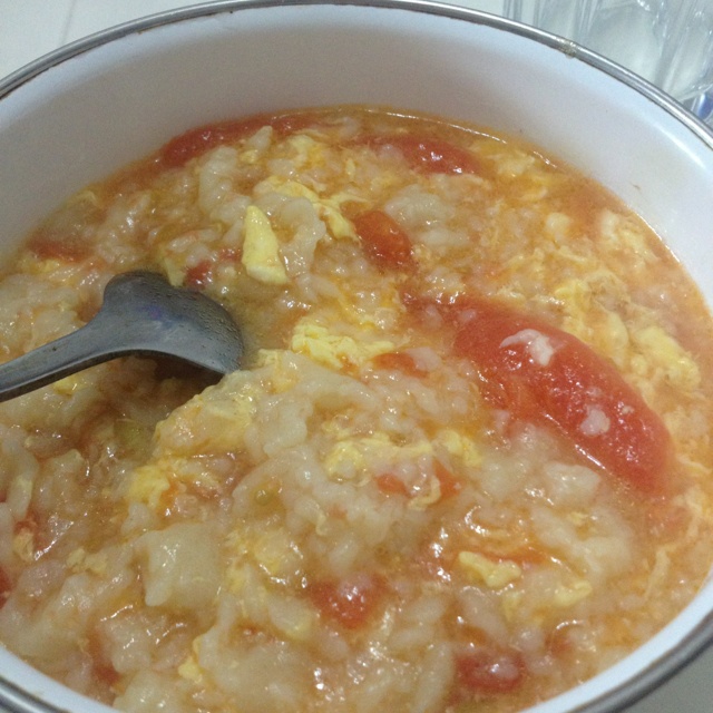西红柿鸡蛋疙瘩汤