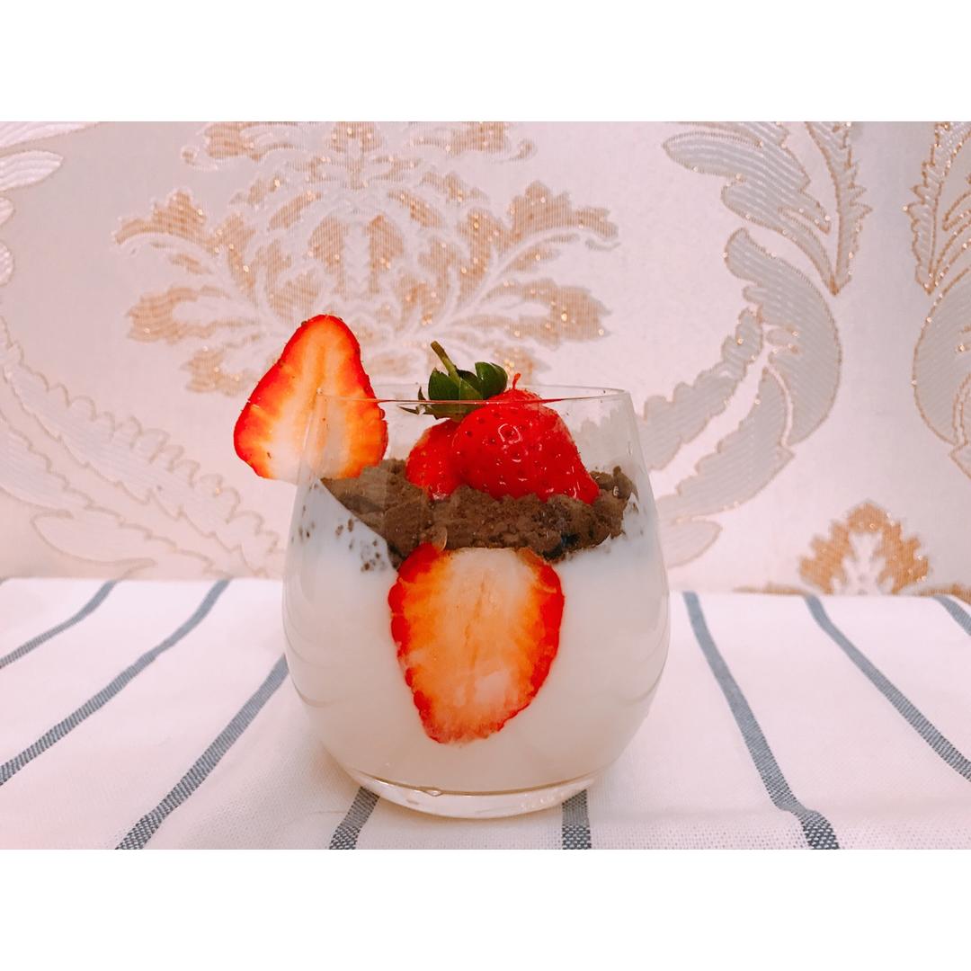 草莓🍓盆栽