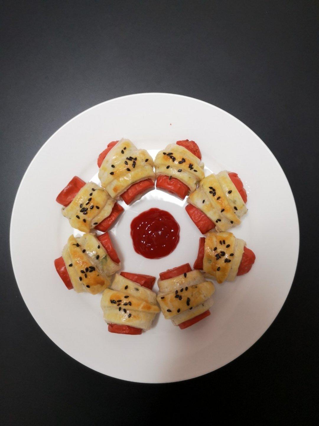 酥皮迷你香肠卷