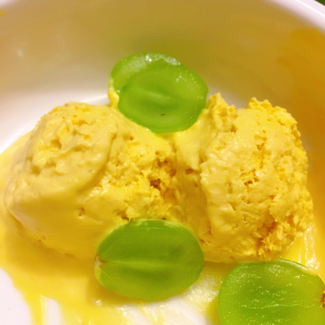 芒果椰子冰淇淋