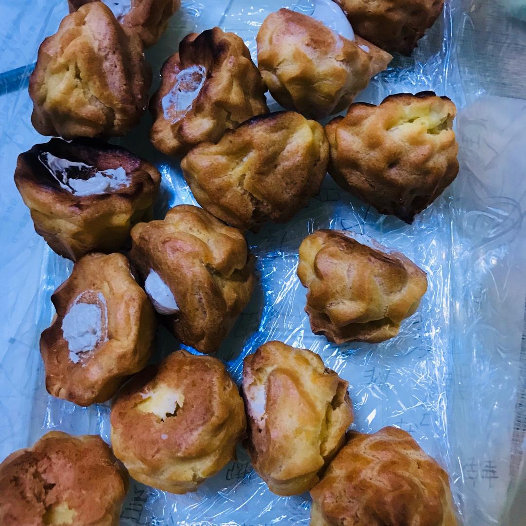 卡仕达奶油泡芙