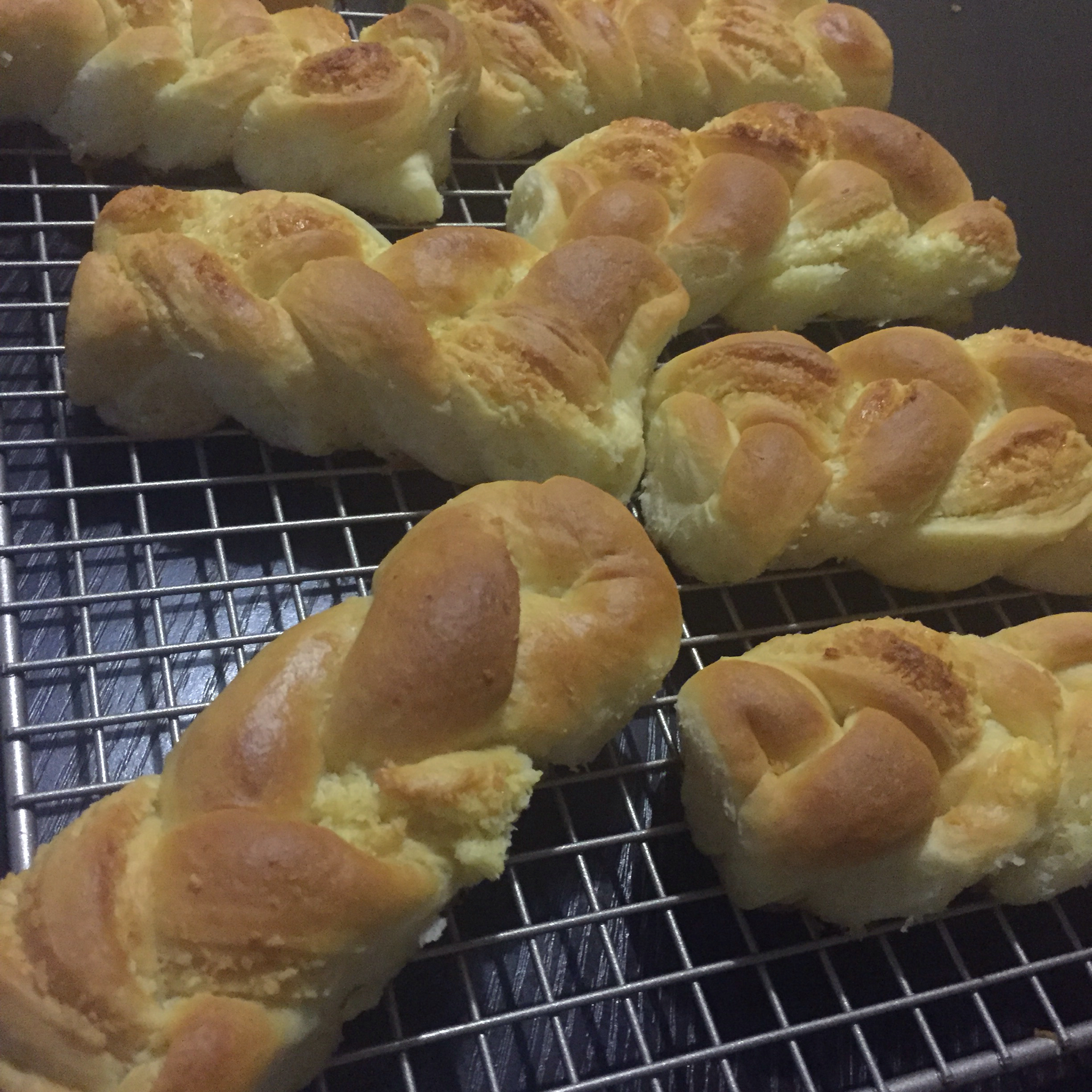 椰蓉辫子排包