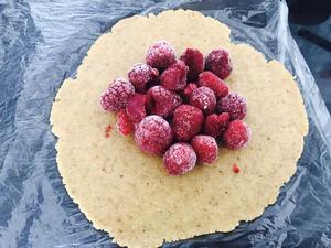 【生酮甜品】朴素树莓派的做法 步骤3