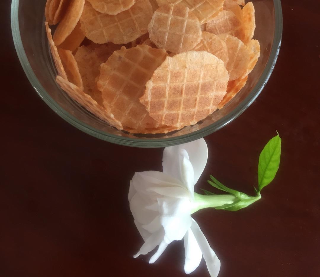 鲜掉眉毛的虾片