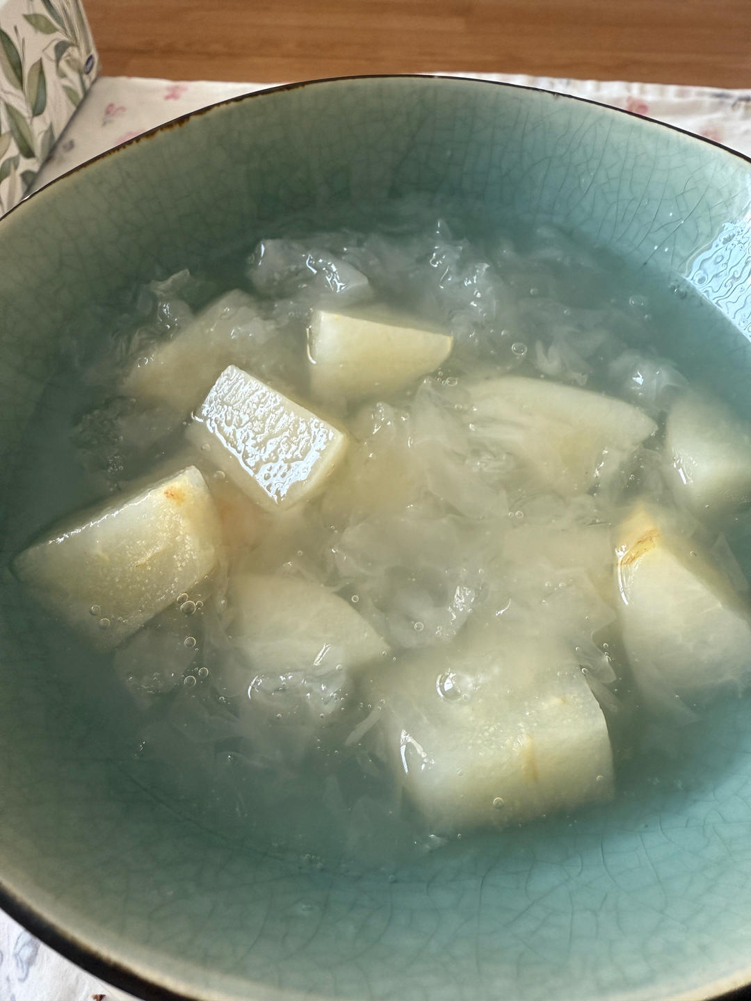 冰糖银耳梨汤
