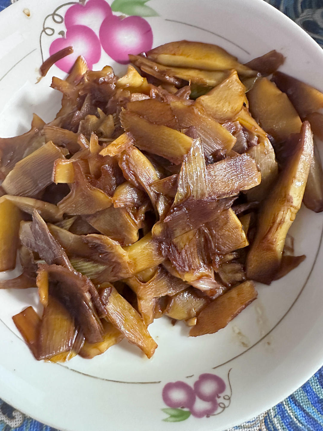 煸㸆春笋｜比油焖多了一点劲劲儿的小劲头