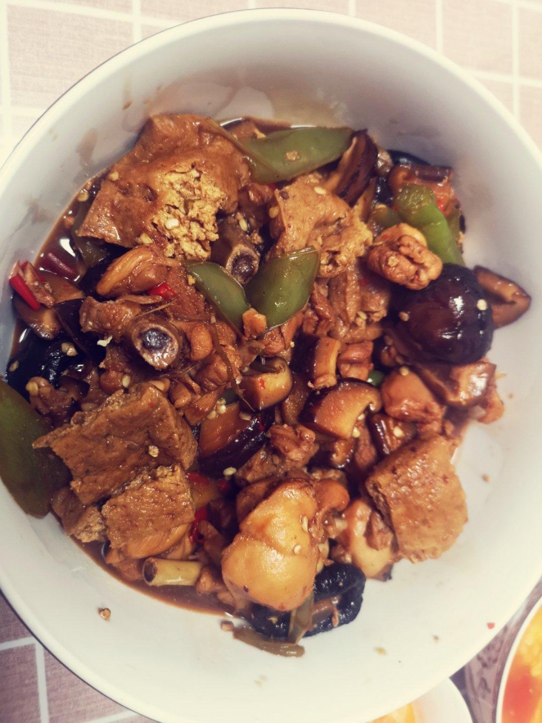 秒杀饭馆味道的【黄焖鸡米饭】