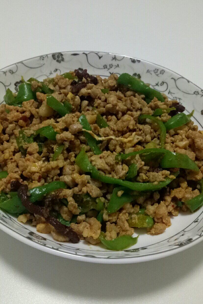 肉丝青椒盖饭