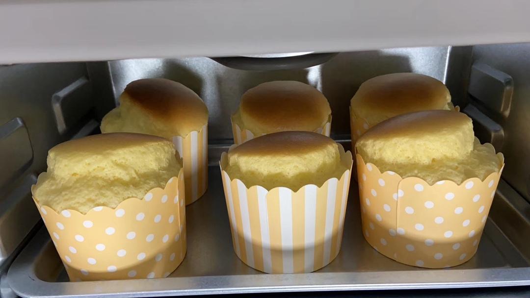 纸杯蛋糕 8寸戚风蛋糕的量