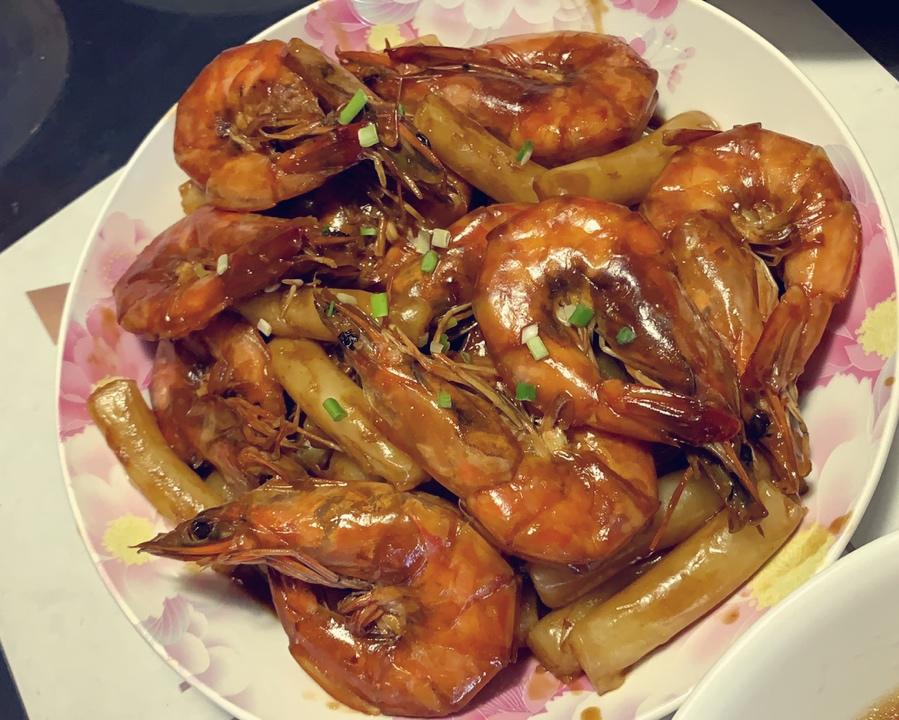 酱香年糕烧大虾