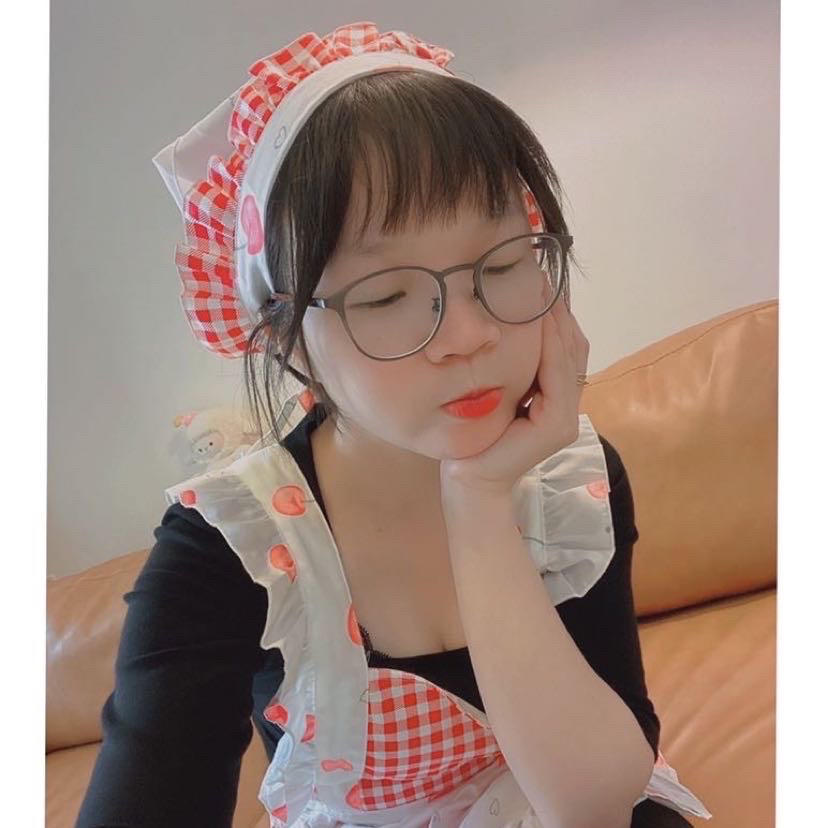 爱吃盘子的小枚枚