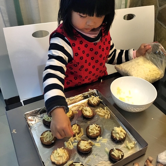 烤蘑菇（和孩子一起做料理）