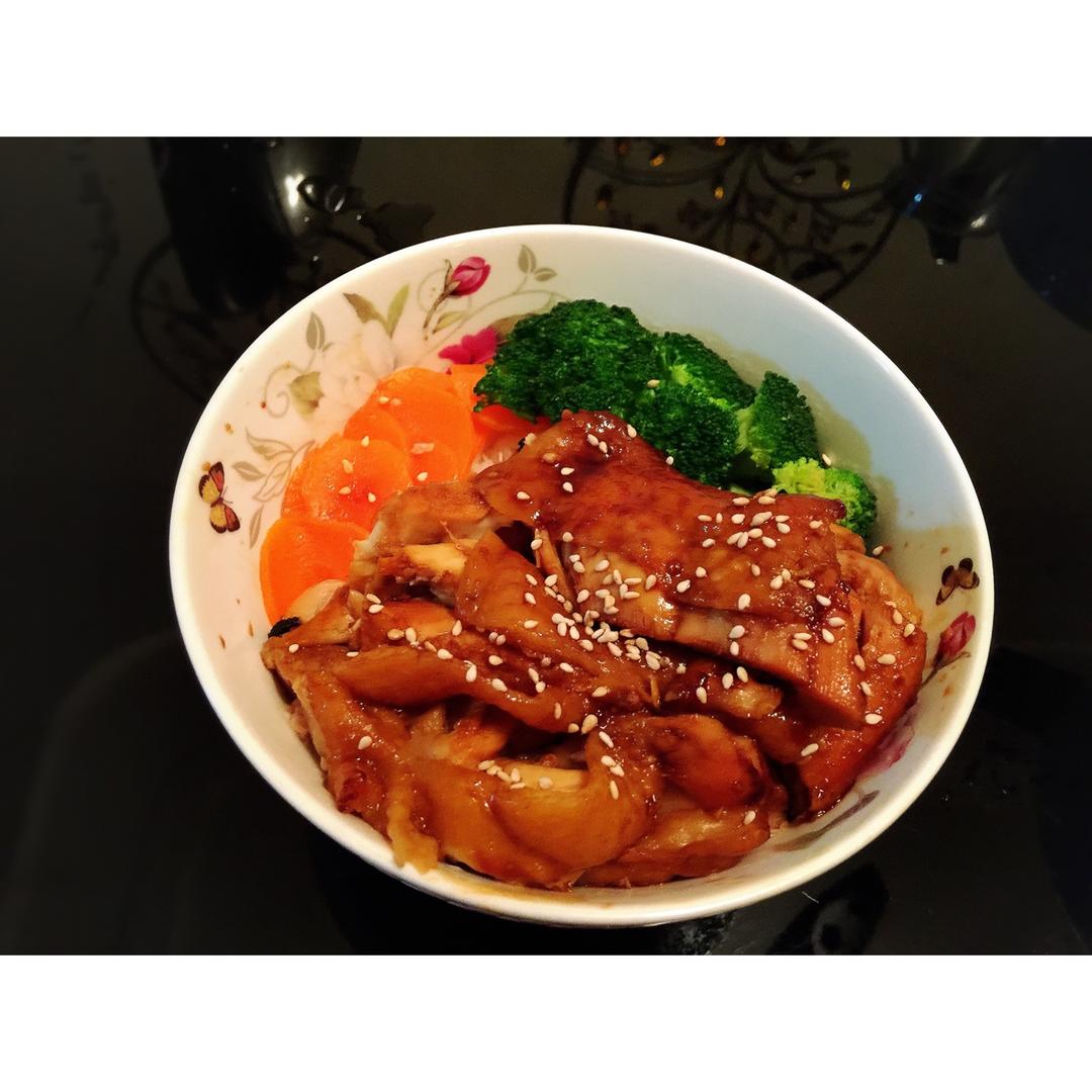 照烧鸡腿饭