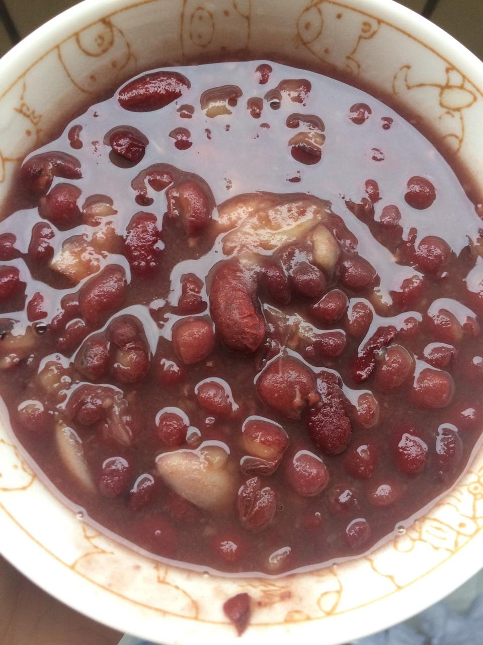 mi19做的红豆百合莲子糖水