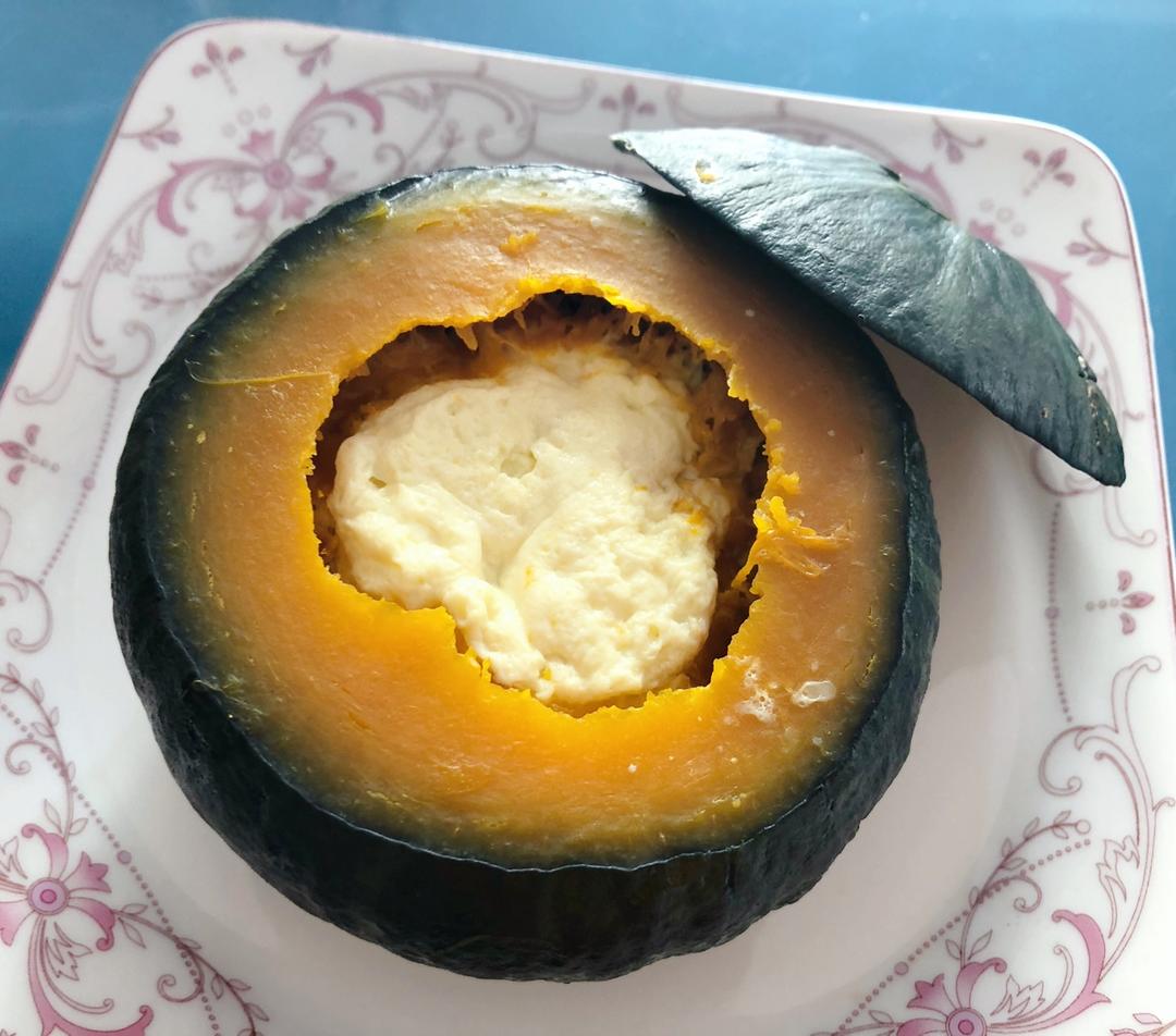 小费的下午茶做的低脂健身餐-贝贝南瓜炖蛋(双皮奶)