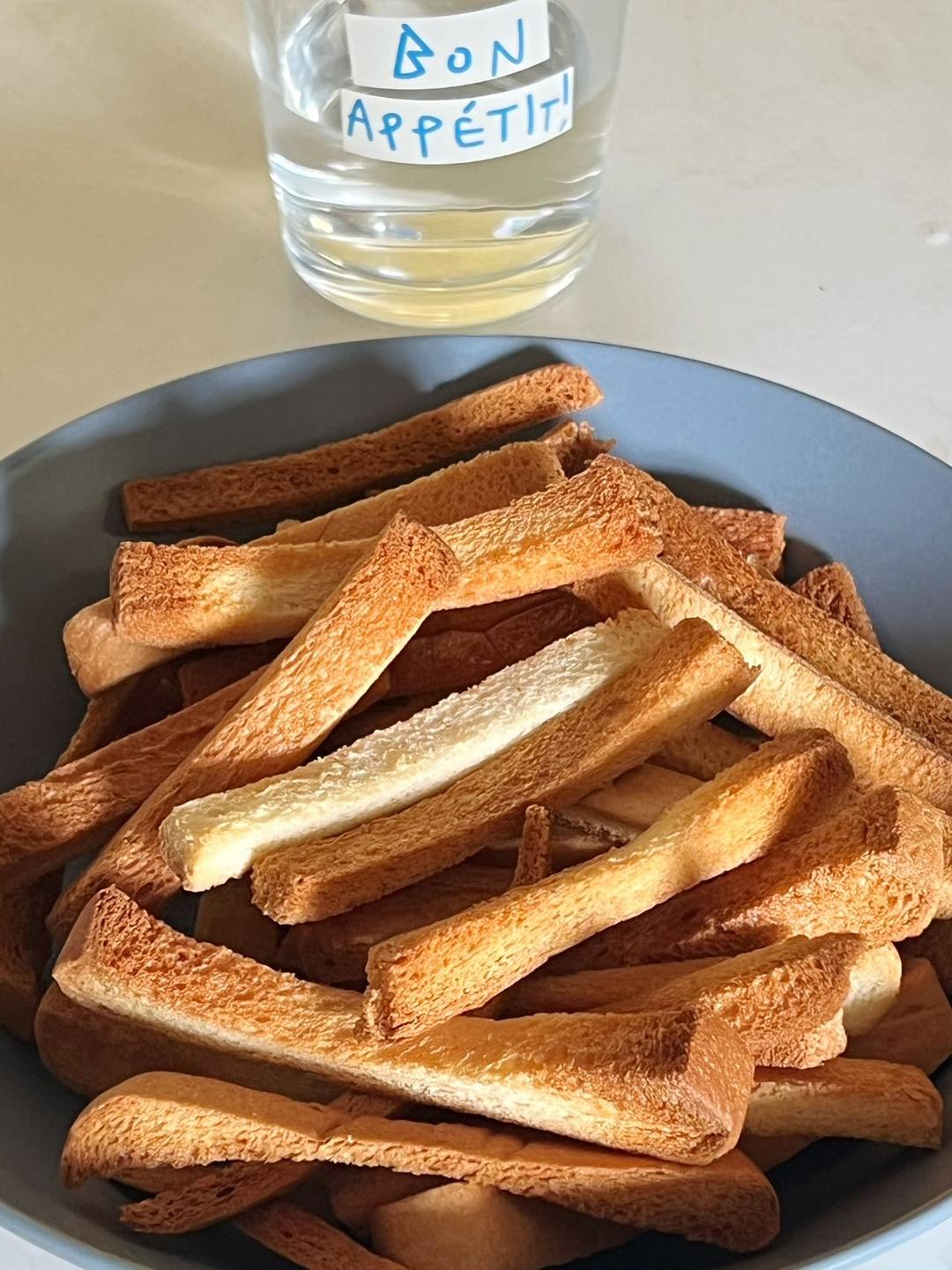 『香烤吐司条』