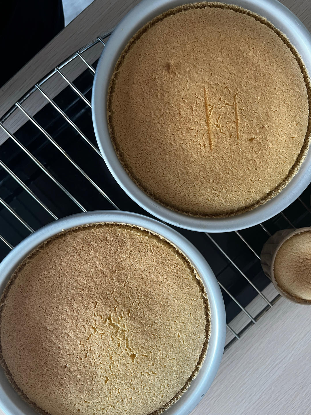 超柔软6寸戚风蛋糕(附8寸配方)零失败 超详细‼️含操作视频