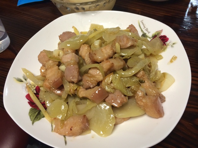 潮汕咸菜炒鸡腿肉