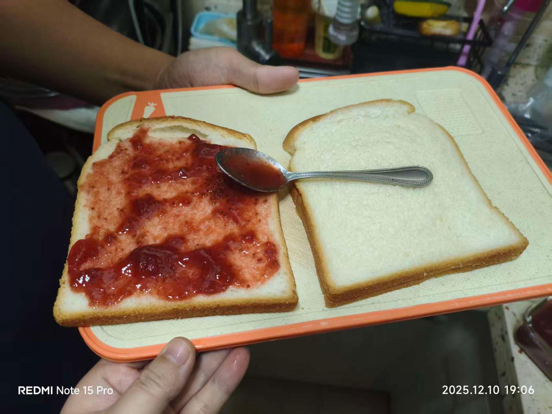 纯奶手撕吐司的做法 步骤1