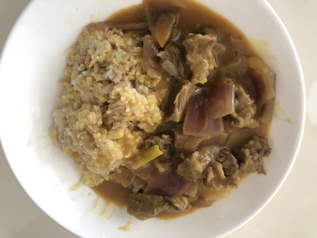 咖喱牛肉饭