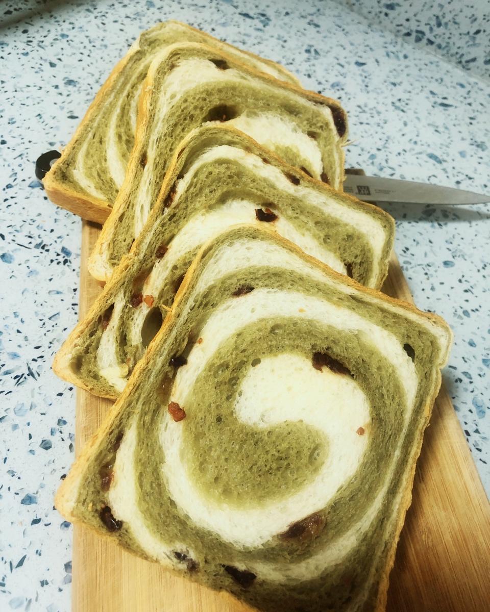 Sara吐司系列五：高颜值抹茶蜜豆双色吐司