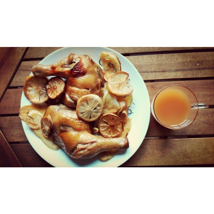 迷迭香番茄烤鸡腿/Roast chicken legs with rosemary and tomatoes