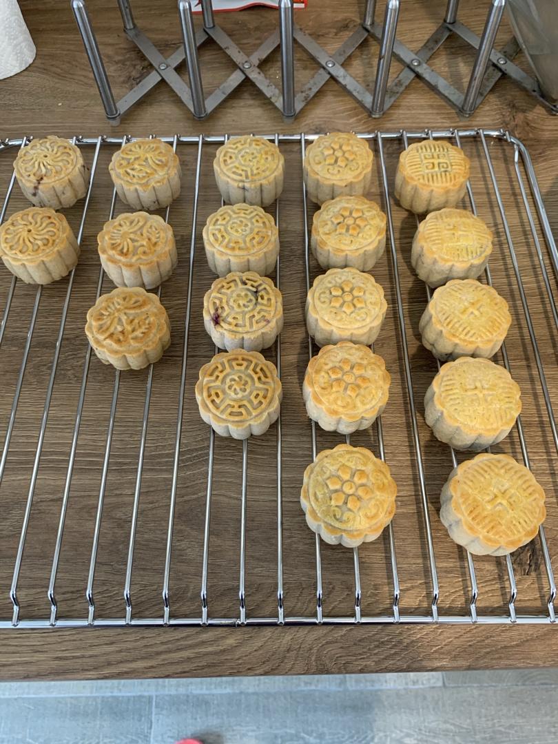 不用转化糖浆的广式月饼（不裂 不塌 不缩腰）