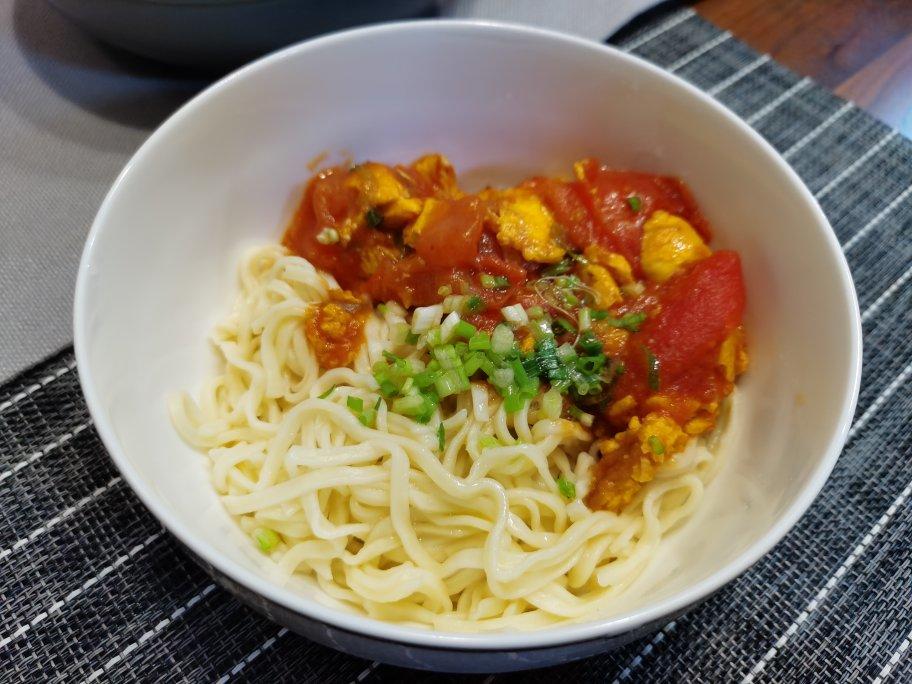 番茄鸡蛋干拌面