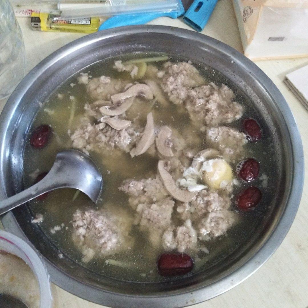 肉饼汤