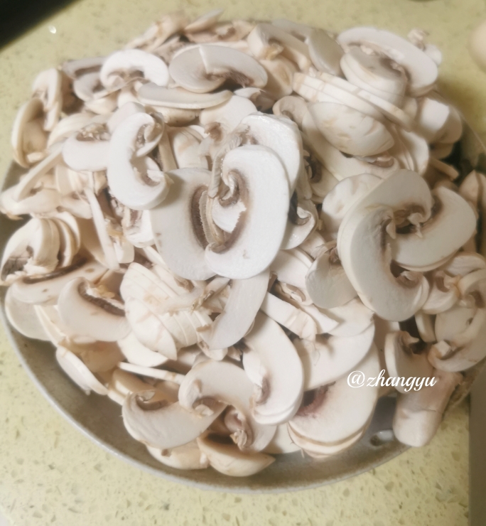清炒白菇的做法