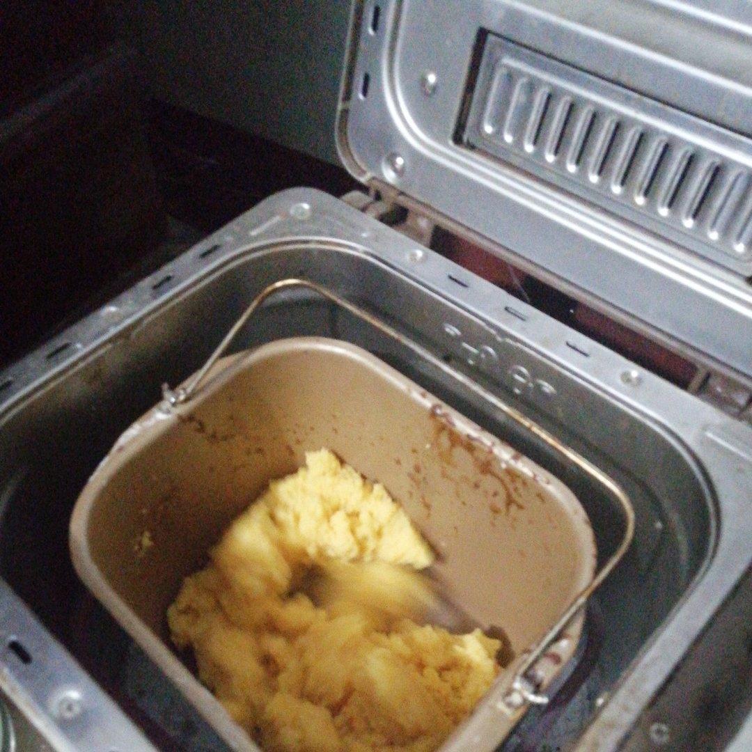 超详细图解版--流心奶黄月饼