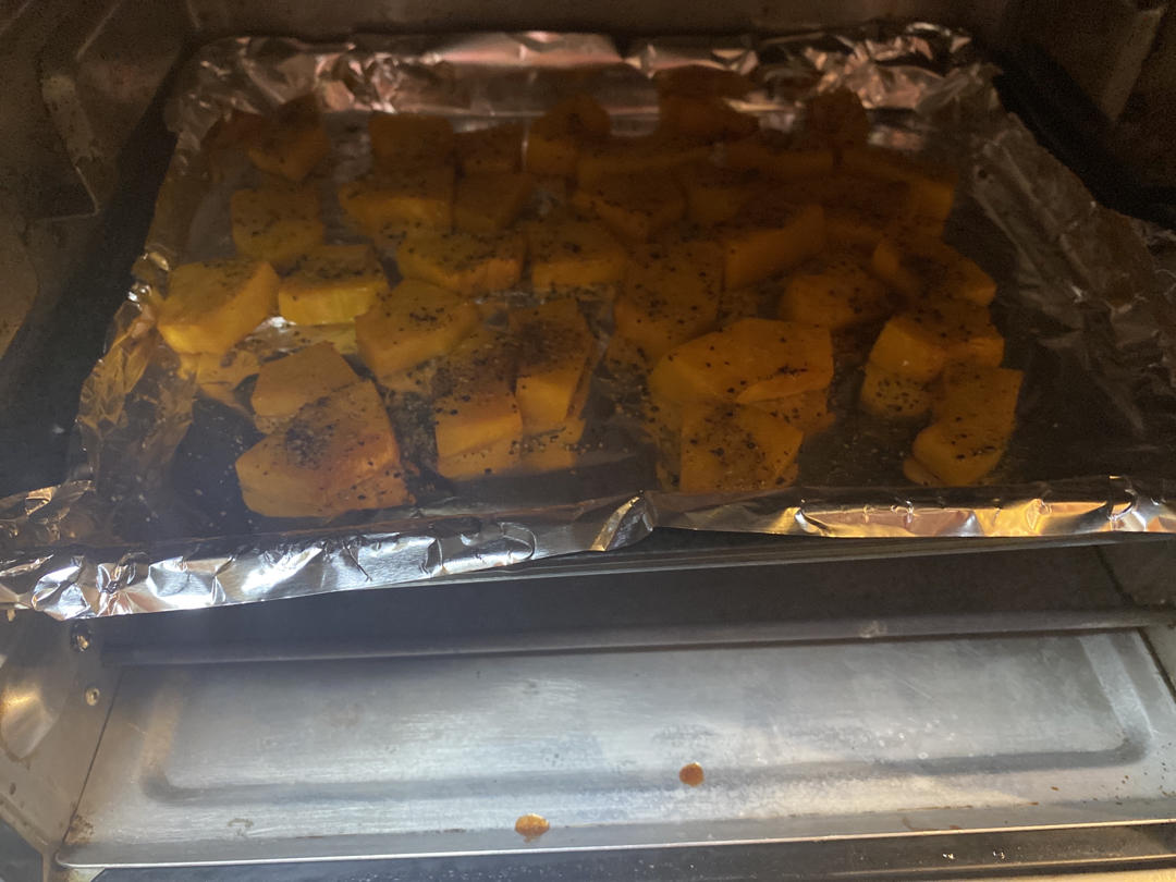 代替主食，优质碳水之🎃烤箱～芝士，黑胡椒，原味烤南瓜🎃
