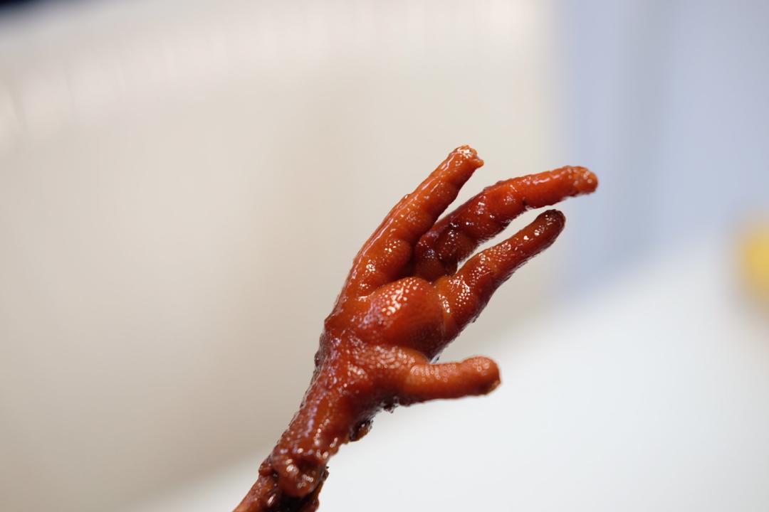 “销魂”卤鸡爪