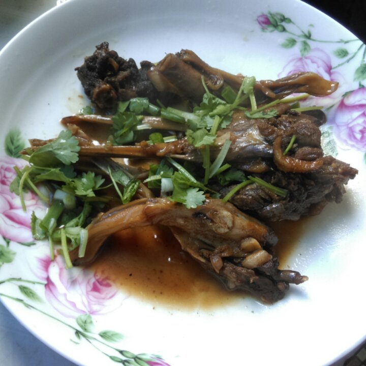卤鸭舌