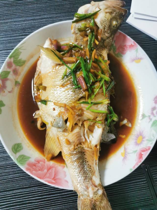 清蒸鲈鱼