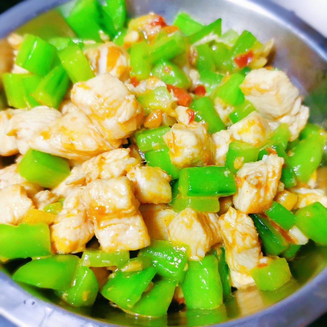 好吃不胖‼️低脂低热量 超简单青瓜炒鸡胸肉