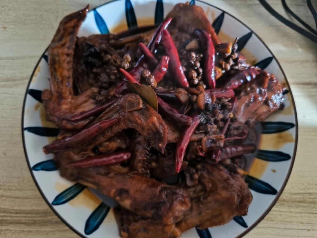 酱香鸭翅
