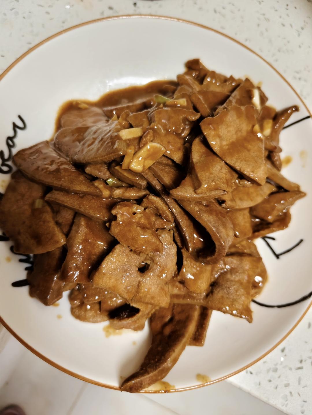 这样炒的猪肝鲜嫩入味，一点都不腥，特别好吃😋