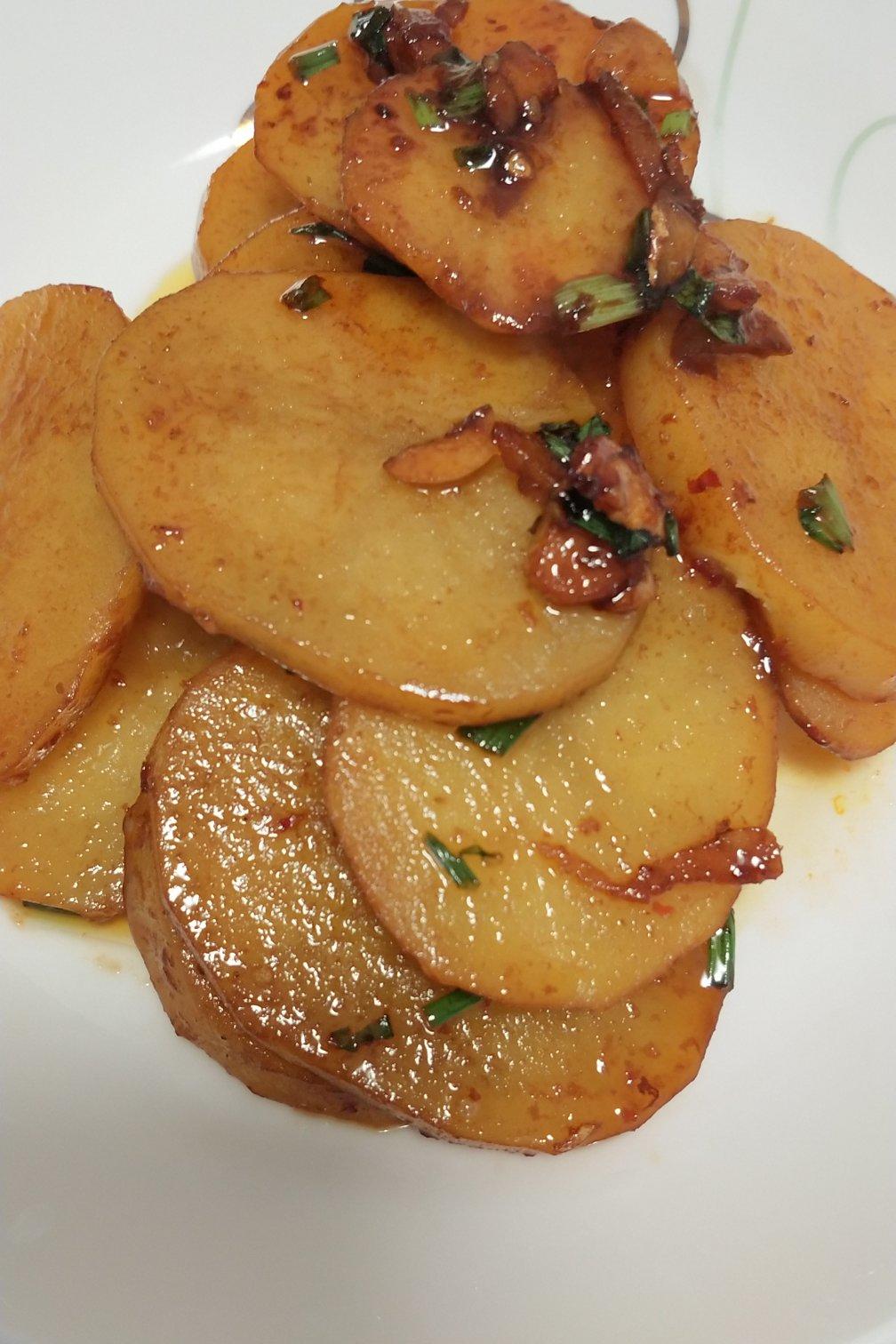 最简单快手菜红烧土豆片