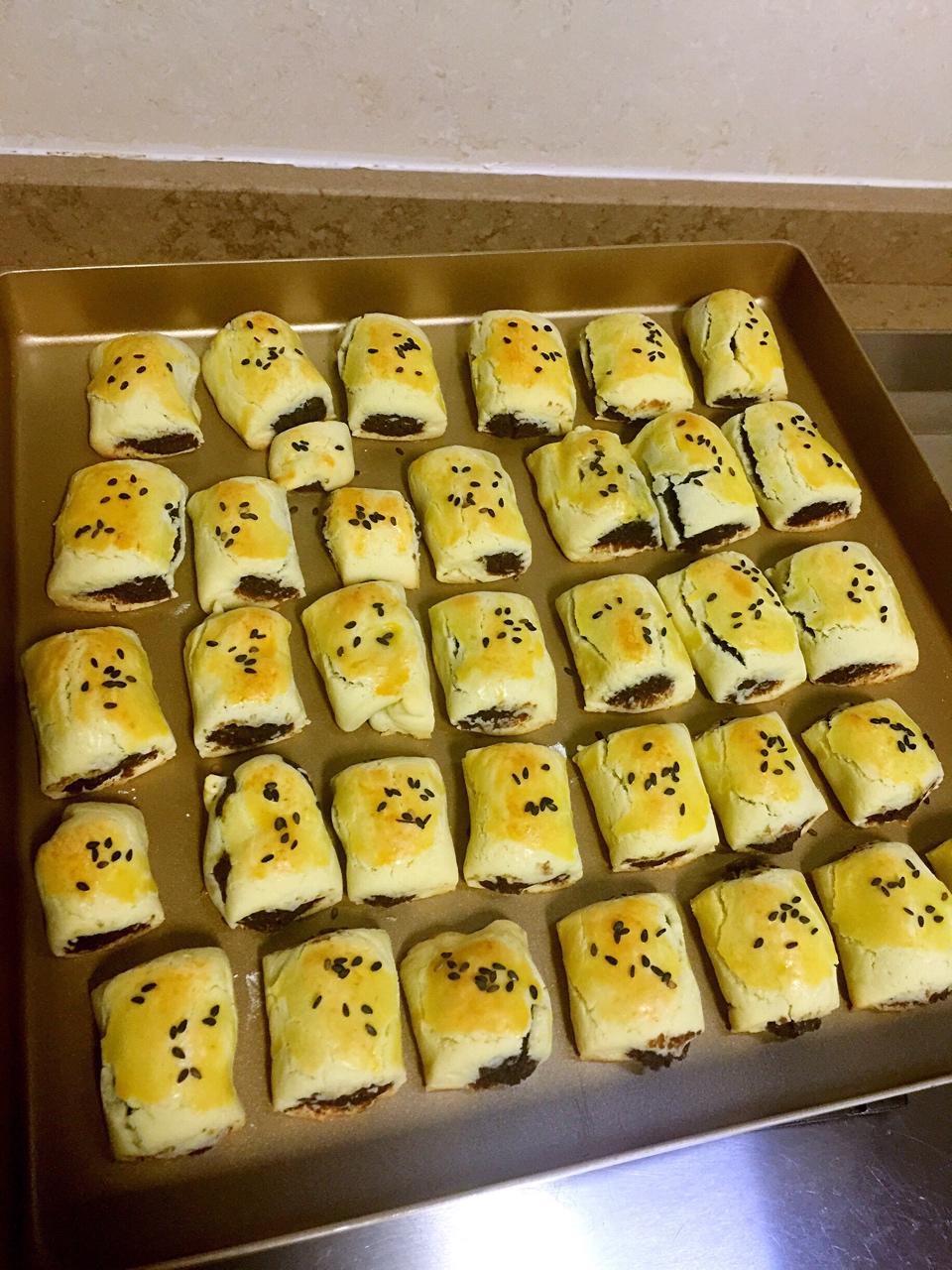 一口豆沙酥