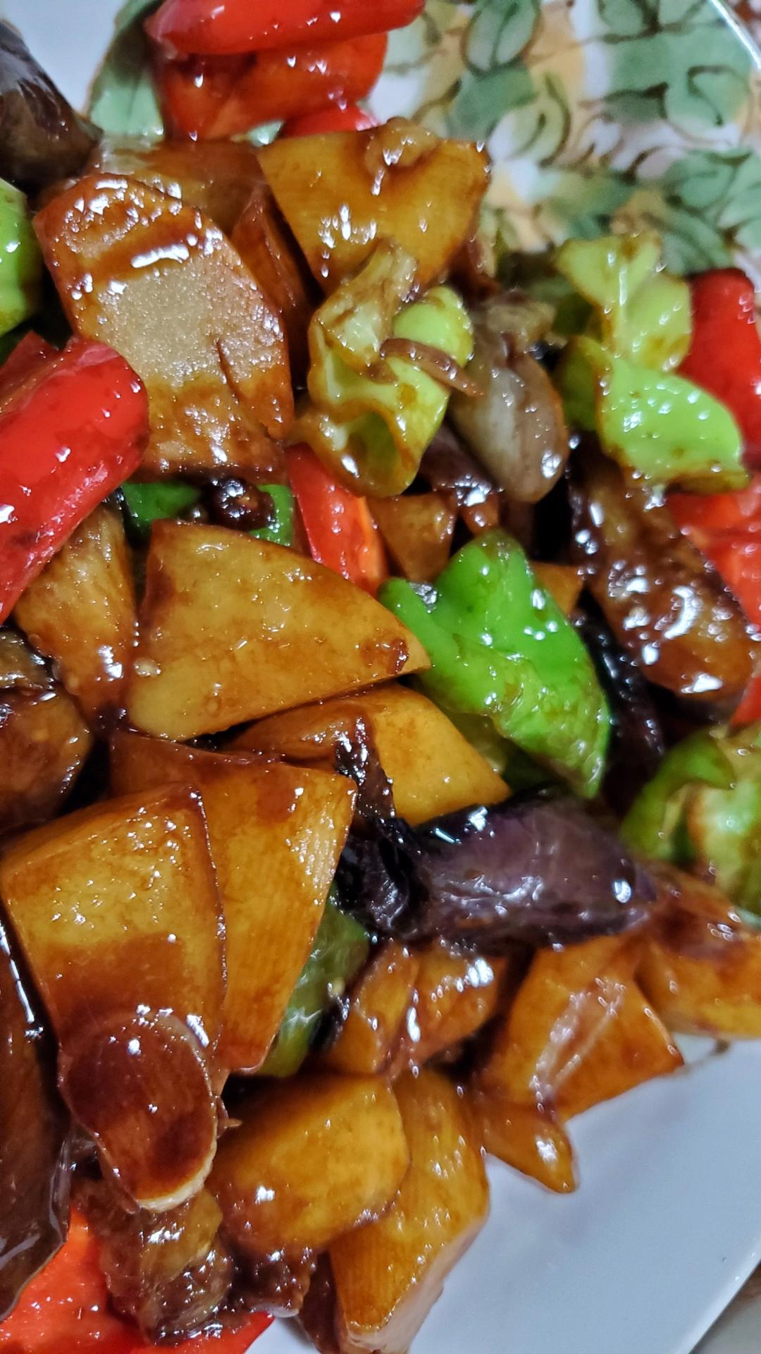 超级下饭的地三鲜